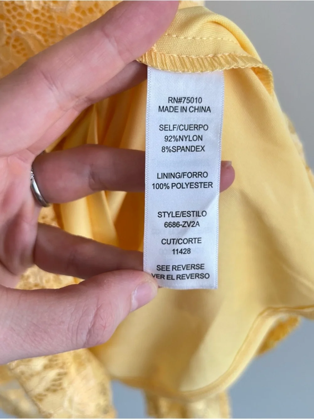 NWT City Studio yellow juniors lace overlay sleeveless tie front dress size 11